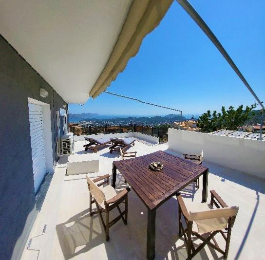 "Stergiou Luxury Apartments" Με Κοινη Πισινα Saronida Zewnętrze zdjęcie